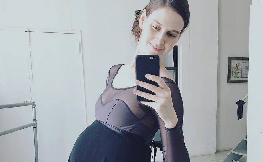 Mary Helen Bowers Pregnant Selfie